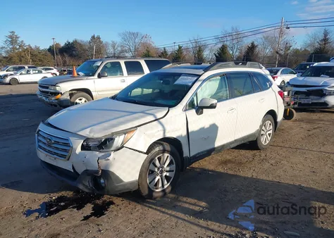 2015 Subaru Outback 2.5I Premium z USA, uszkodzony, nr VIN 4S4BSBHC5F3227295